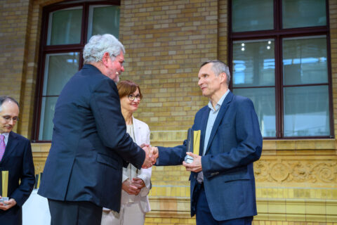 Humboldt professor Benoit Ladoux receives award for his Humboldt professorship. Bild: Humboldt-Stiftung/David Ausserhofer
