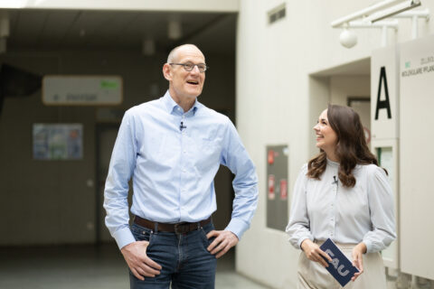 Alumni interview with Dr. Bernd Montag at the Faculty of Sciences of FAU, July 2024 (Photo: G. Iannicelli)